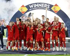 凤凰娱乐下载-德国队赢得欧预赛比赛，晋级下一轮